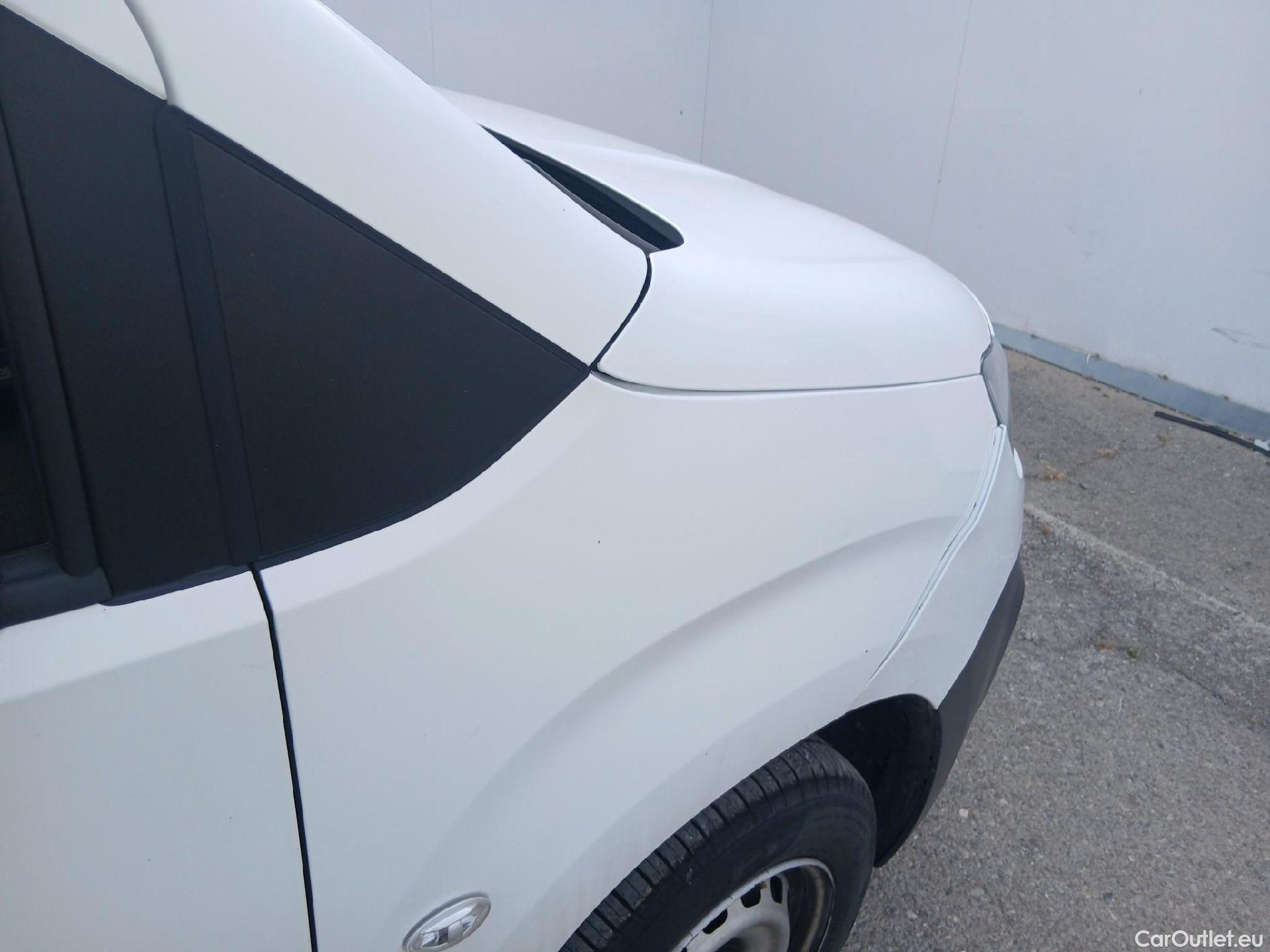  Citroen  Berlingo CITROEN  / 2018 / 3P / furgón derivado de turismo Talla M BlueHDi 100 CONTROL #19