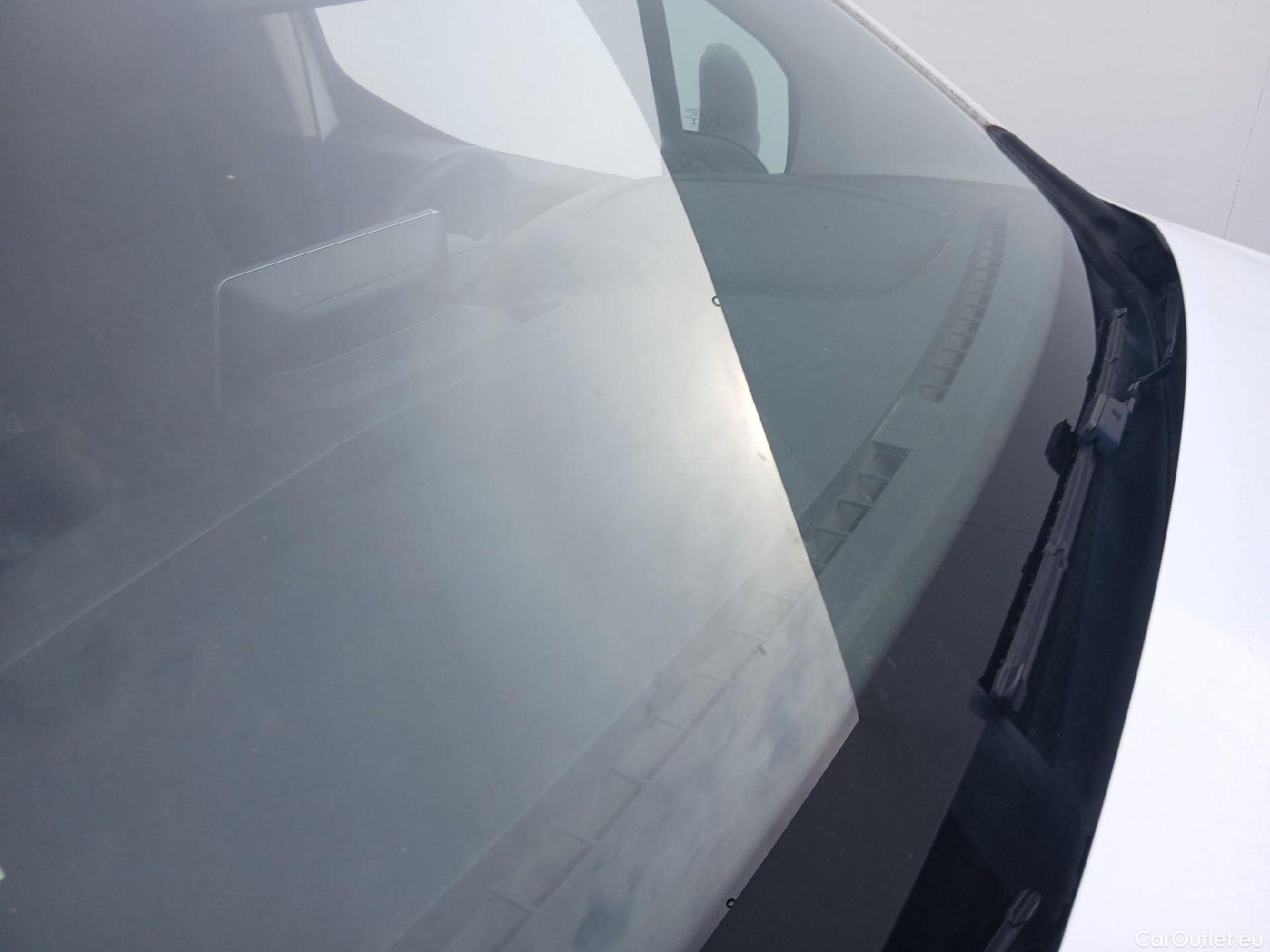  Citroen  Berlingo CITROEN  / 2018 / 3P / furgón derivado de turismo Talla M BlueHDi 100 CONTROL #22