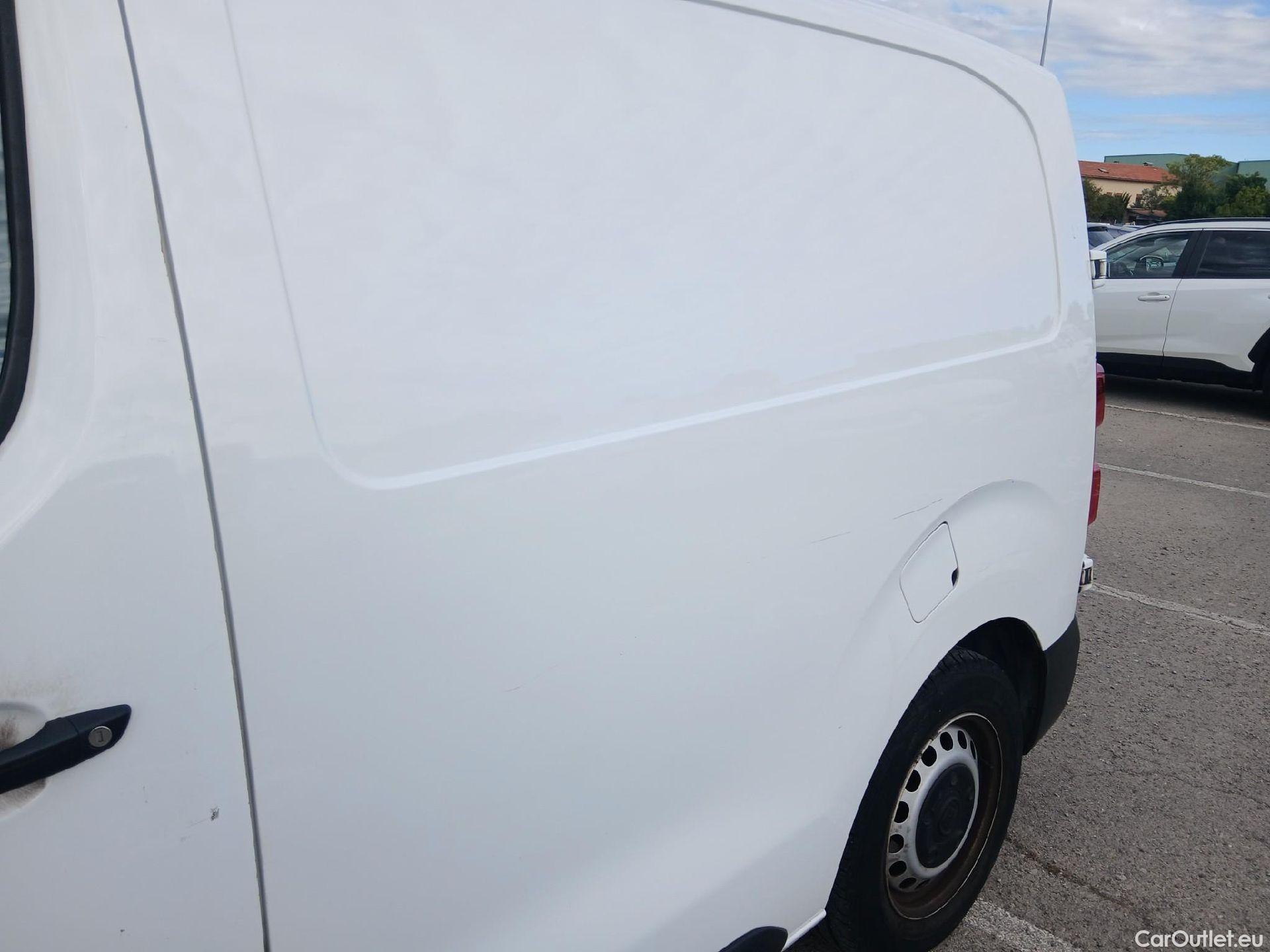  Fiat  Scudo FIAT  / 2021 / 4P / furgón Furgón L1 120cv MT6 Business #15