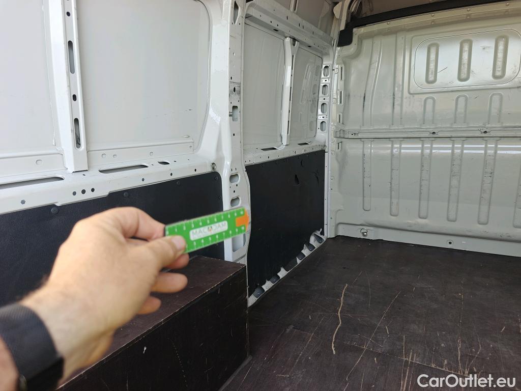  Opel  Movano OPEL  / 2021 / 4P / furgón  F2ML Furgón Base L2H2 3.5T 2.2 BlueHDi #38