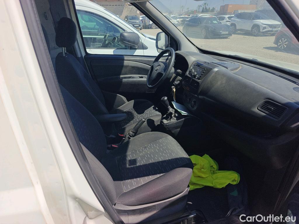  Opel  Combo OPEL  / 2012 / 3P / furgón derivado de turismo Cargo 1.3 CDTI 70kW (95CV) L1 H1 #30
