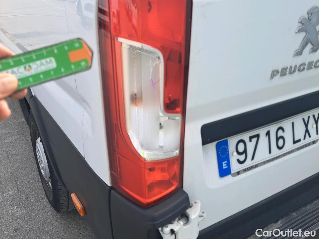  Peugeot  Boxer PEUGEOT  / 2014 / 4P / furgón 435 L4 H2 BHDI 103kW (140CV) S&S 6 V. M #1