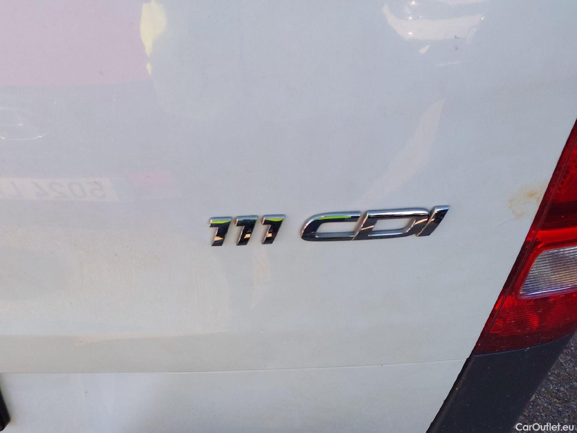  Mercedes  Vito MERCEDES-BENZ  111 CDI Larga 114 CV #11