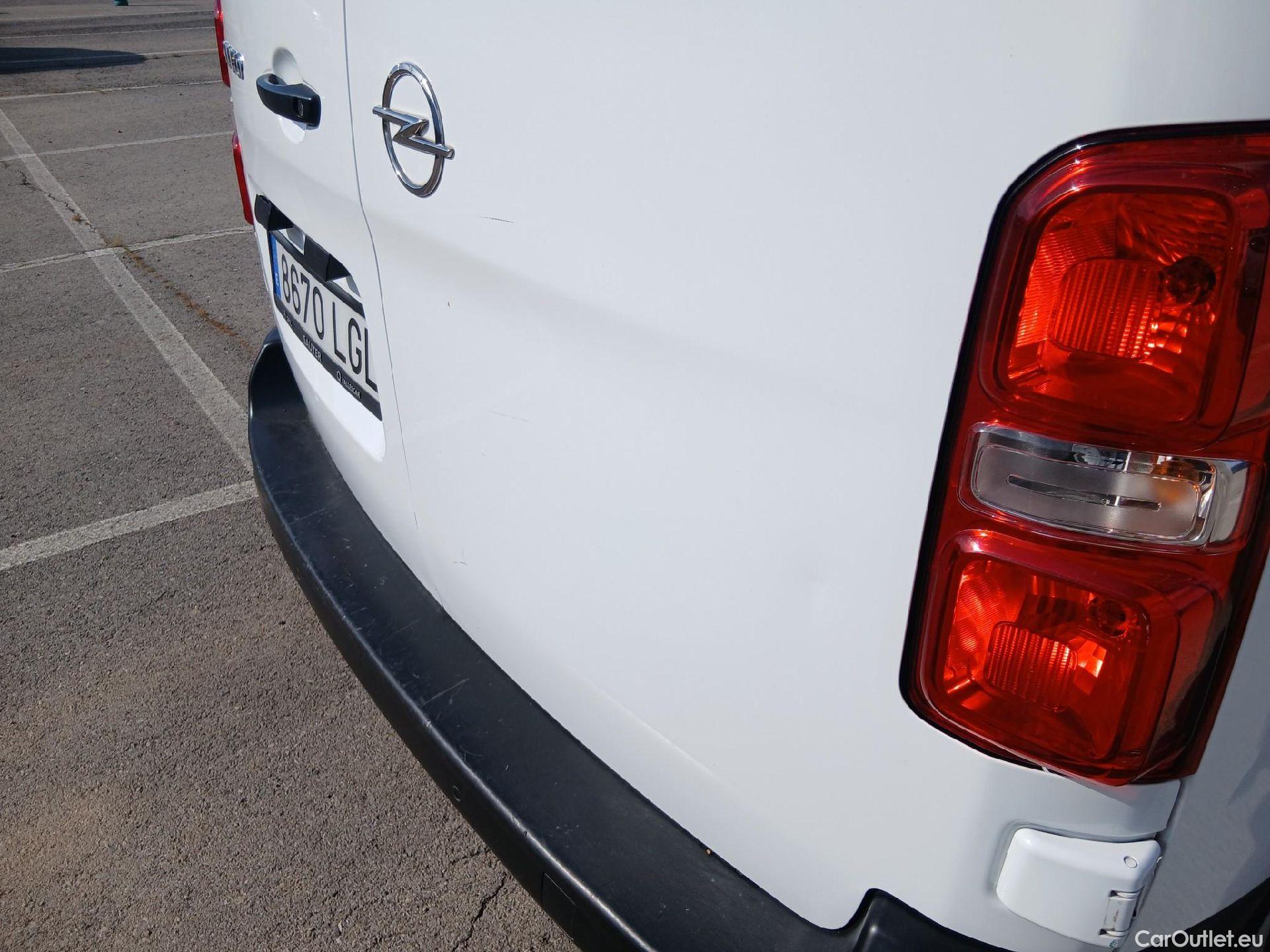  Opel  Vivaro OPEL  / 2019 / 4P / furgón 1.5 Diésel 88kW (120CV) M Std Select #16