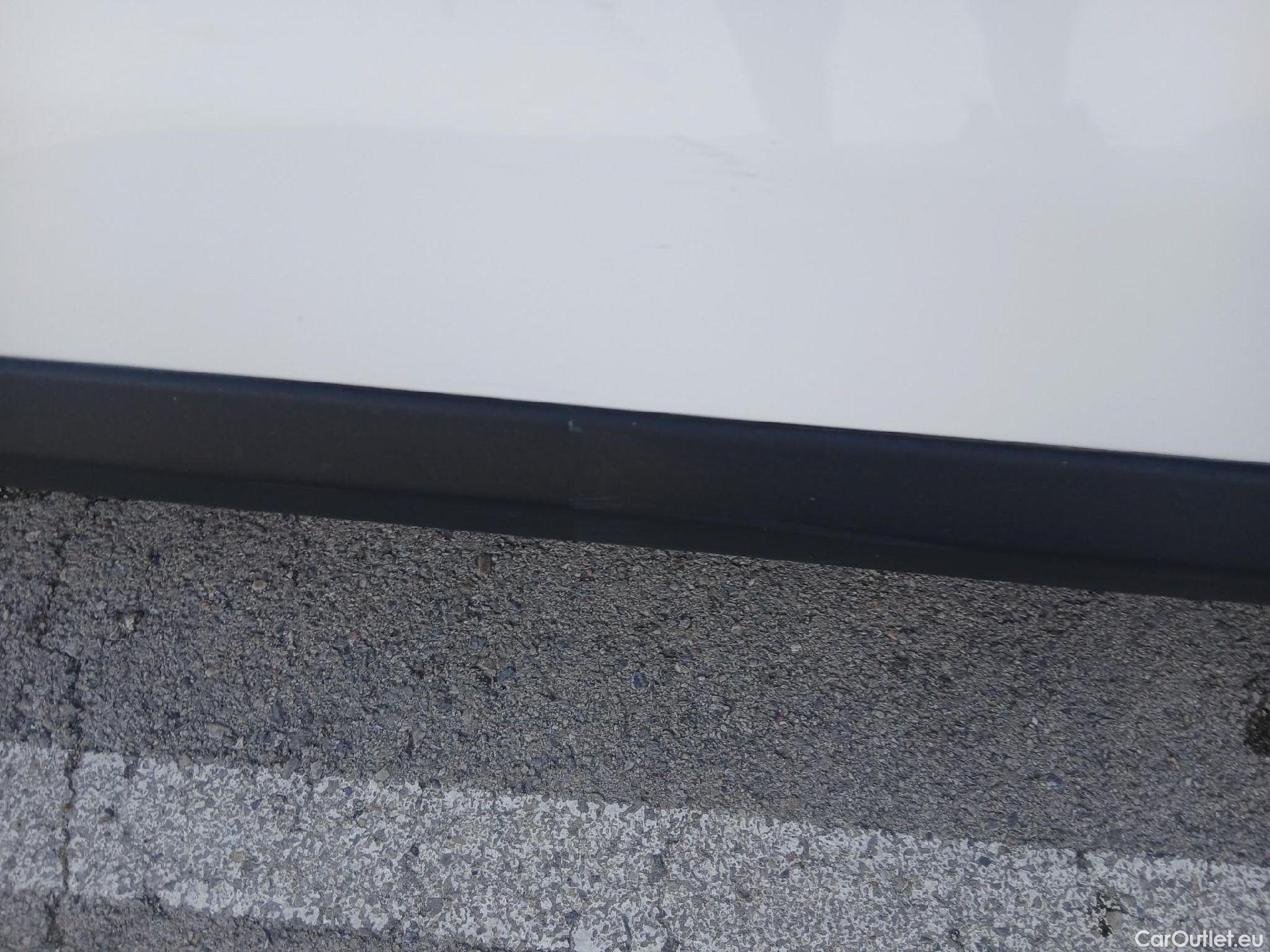  Opel  Vivaro OPEL  / 2019 / 4P / furgón 1.5 Diésel 88kW (120CV) M Std Select #26
