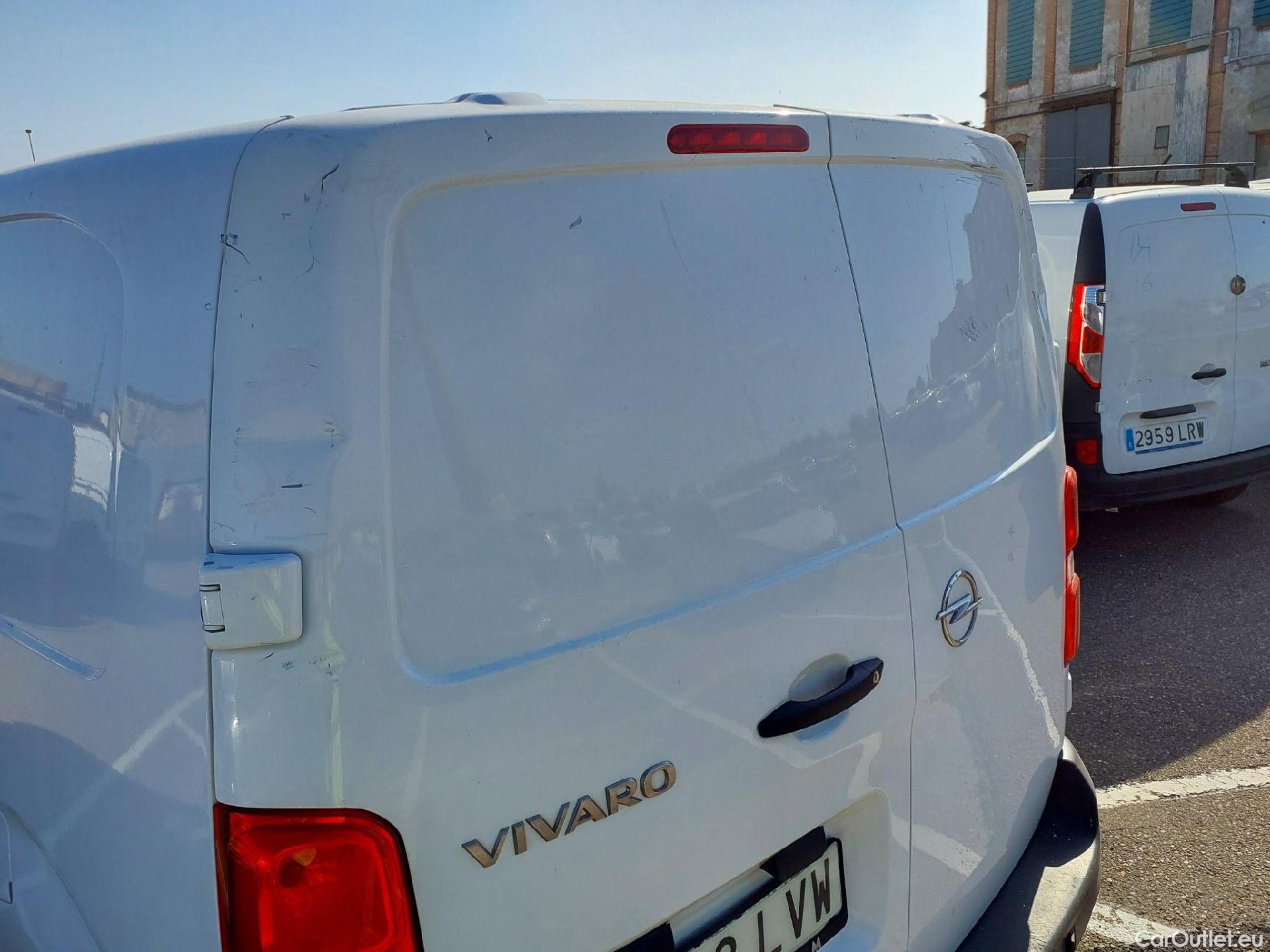  Opel  Vivaro OPEL  / 2019 / 4P / furgón 1.5 Diésel 74kW (100CV) M Std Express #15