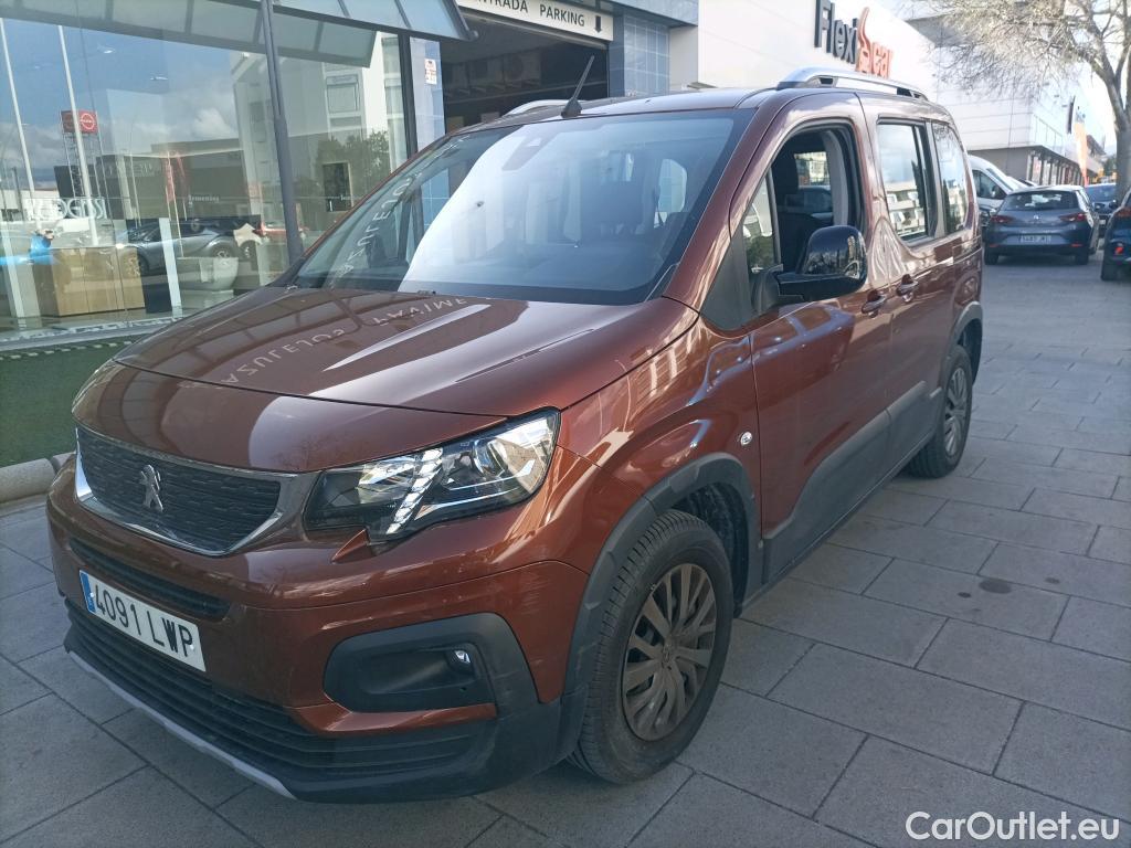 Peugeot  RIFTER PEUGEOT  / 2018 / 5P / combi Allure Business Standard BlueHDi 73kW (IND) #19