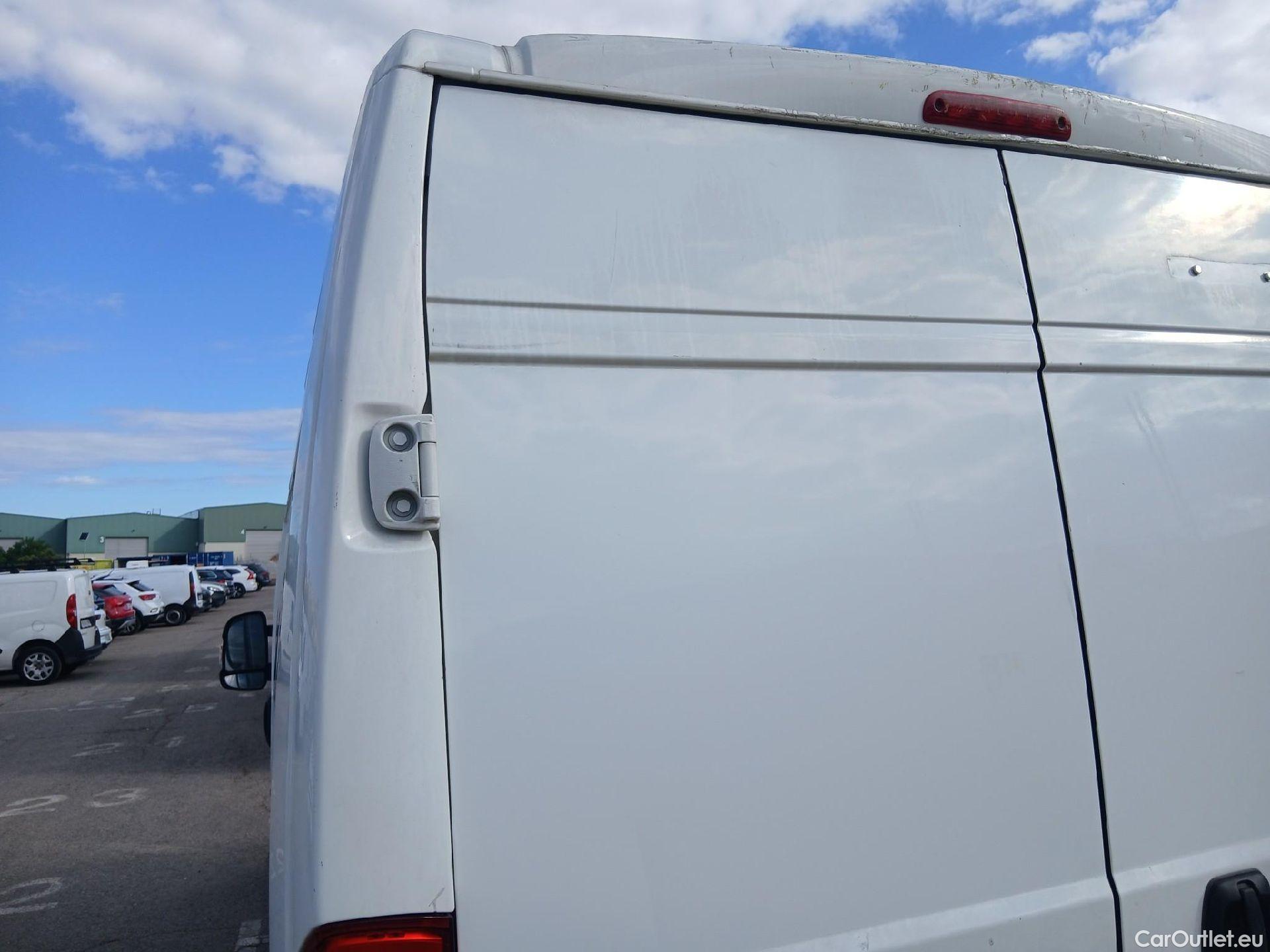  Peugeot  Boxer PEUGEOT  335 L2H2 BlueHDi 130 CV #17