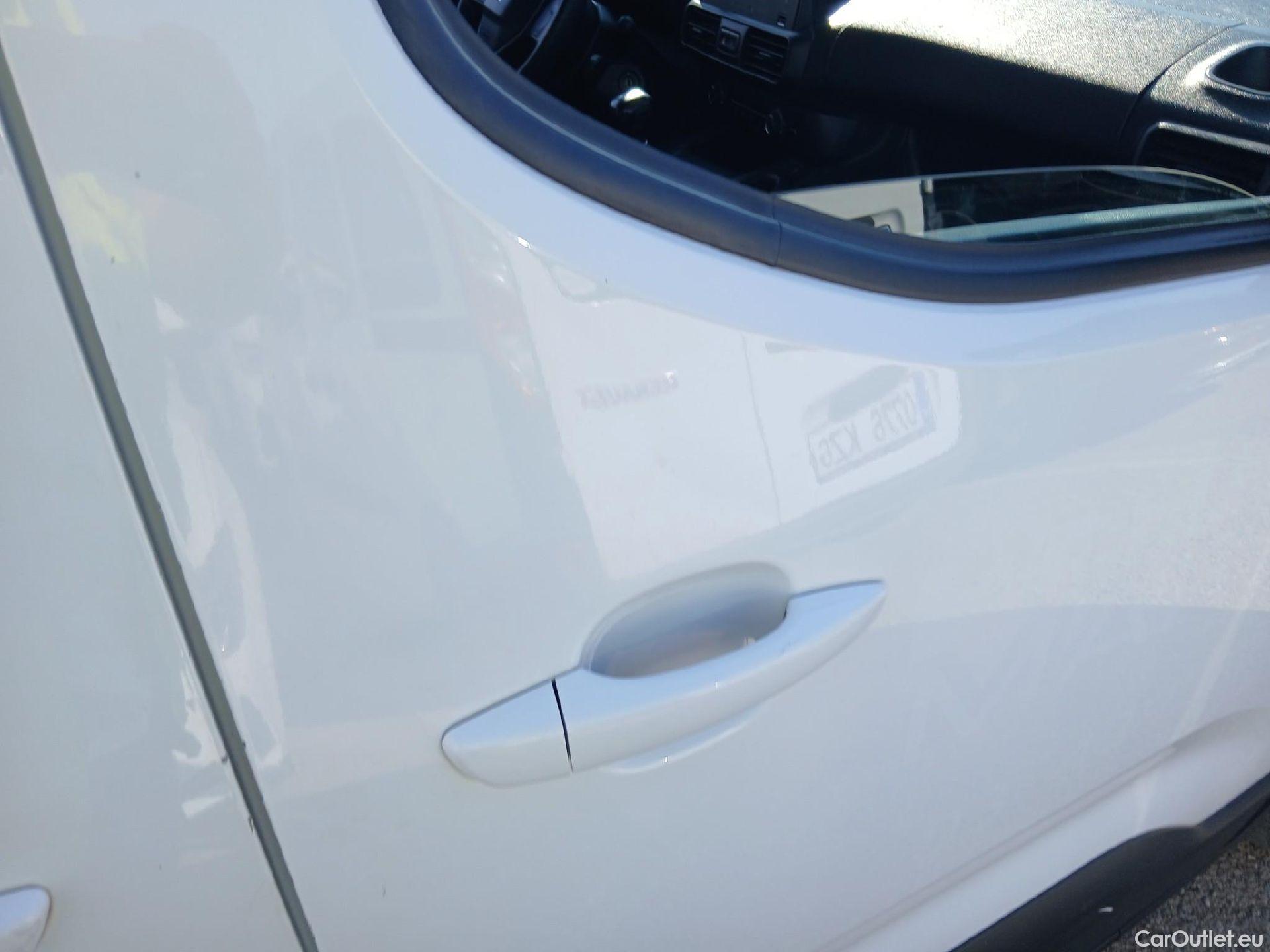  Peugeot  RIFTER PEUGEOT  / 2018 / 4P / combi Active Standard BlueHDi 73kW (IND) #33