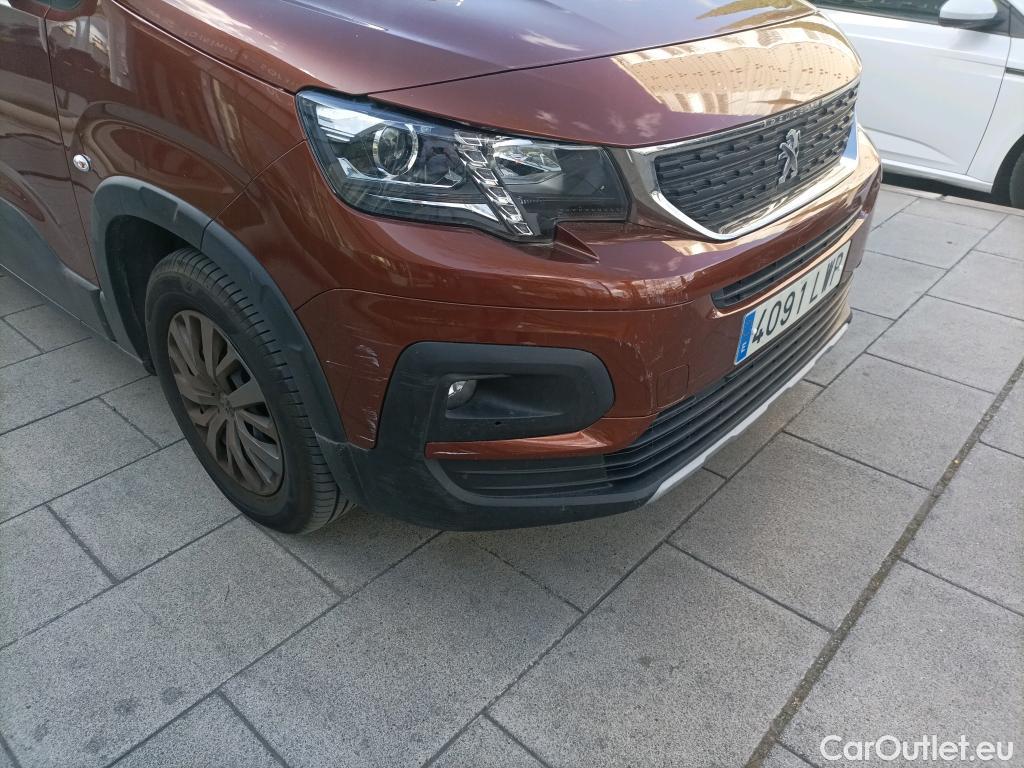  Peugeot  RIFTER PEUGEOT  / 2018 / 5P / combi Allure Business Standard BlueHDi 73kW (IND) #9