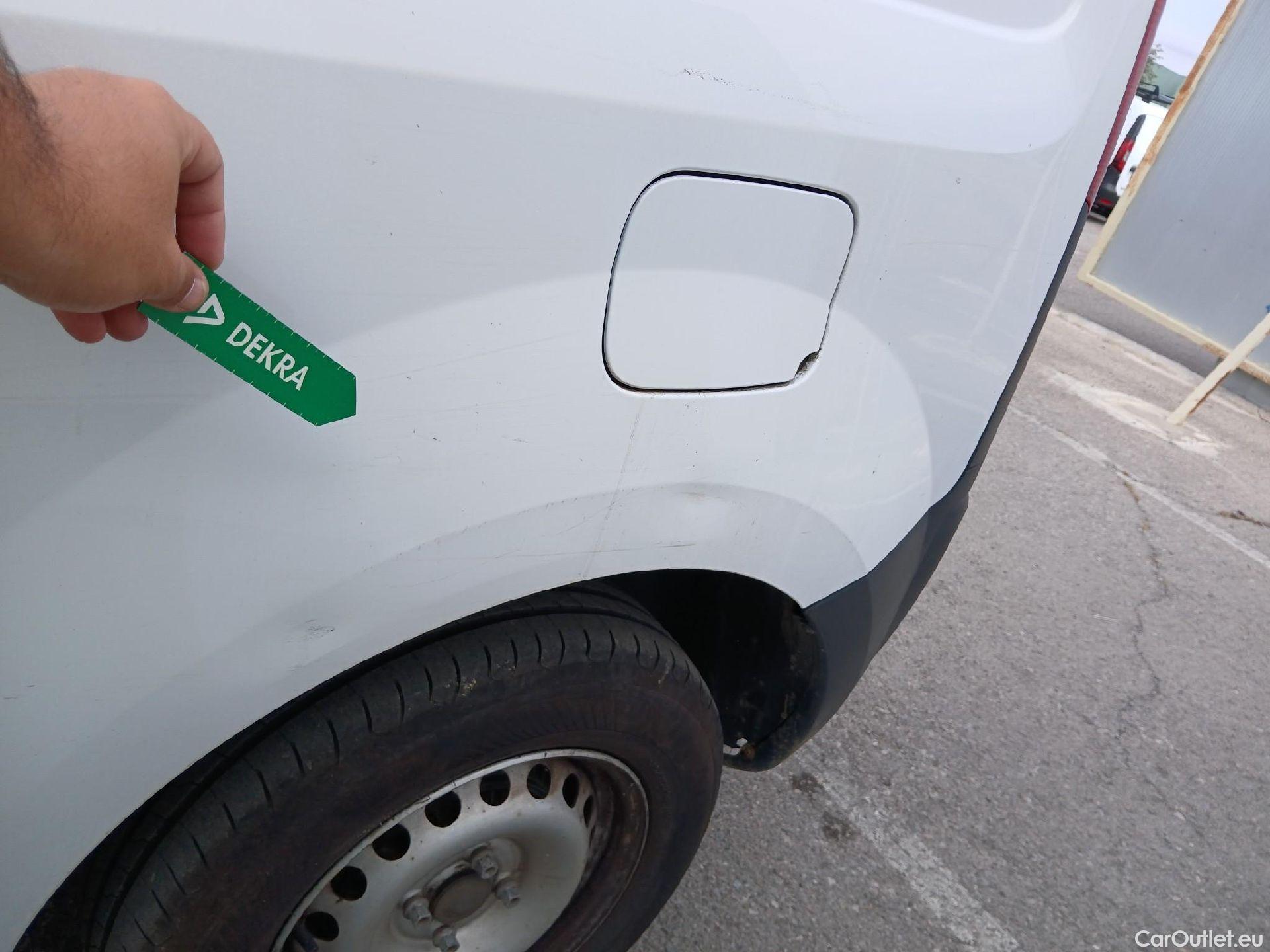  Renault  Kangoo RENAULT  FURGÓN VU 3p 2G furgón deriv Profesional 2014 dCi 75 Gen5 #72