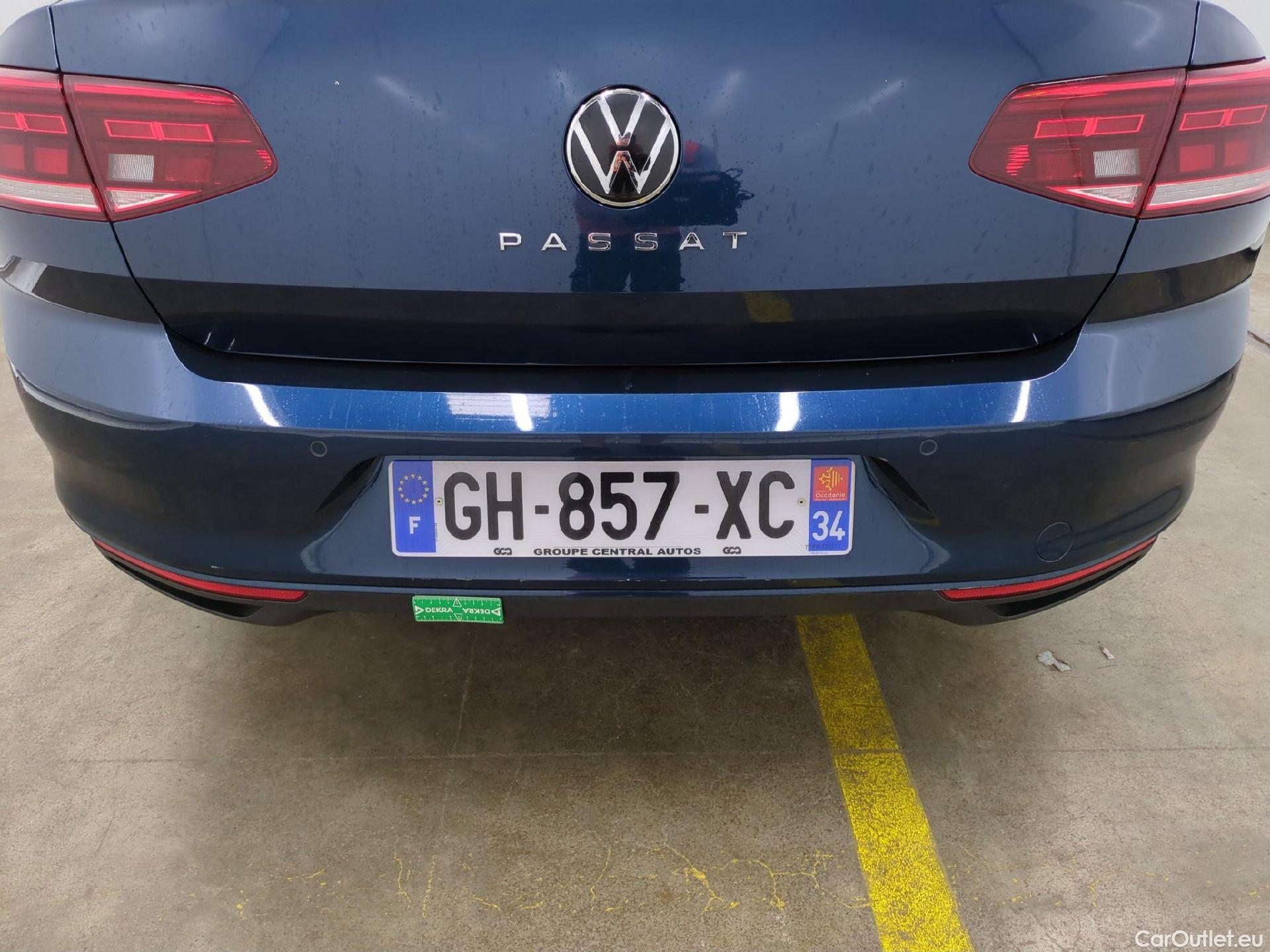  Volkswagen  Passat VOLKSWAGEN  / 2019 / 4P / Berline 2.0 TDI EVO SCR 122 DSG7 BUSINESS #10