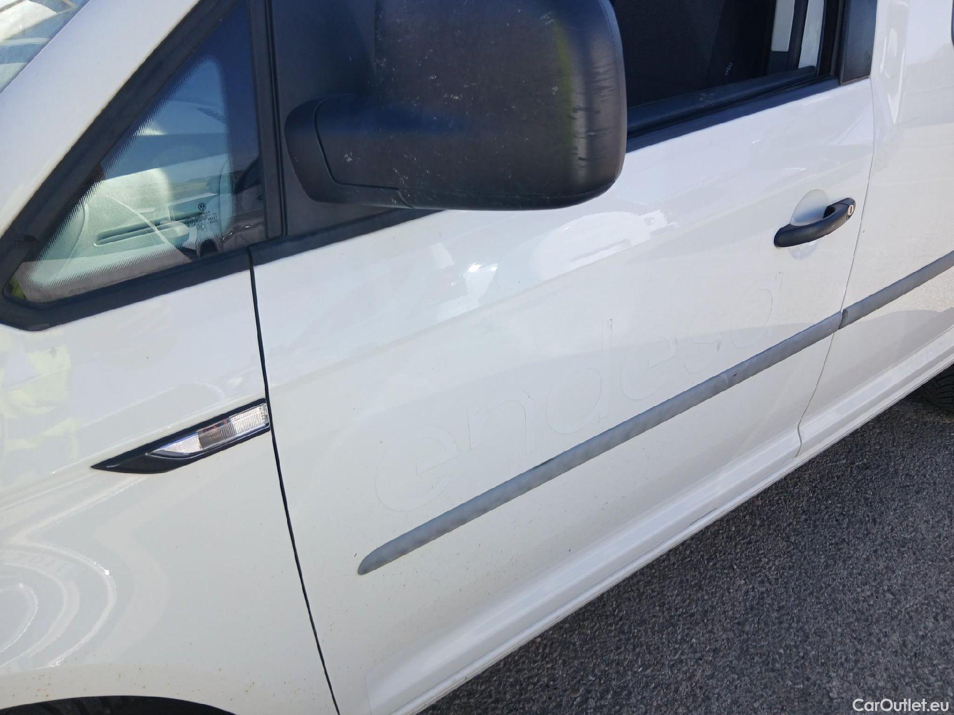  Volkswagen  Caddy VOLKSWAGEN  4p 4G monovolumen compacto Kombi 2.0 TDI SCR 4MOTION BMT 122CV #12