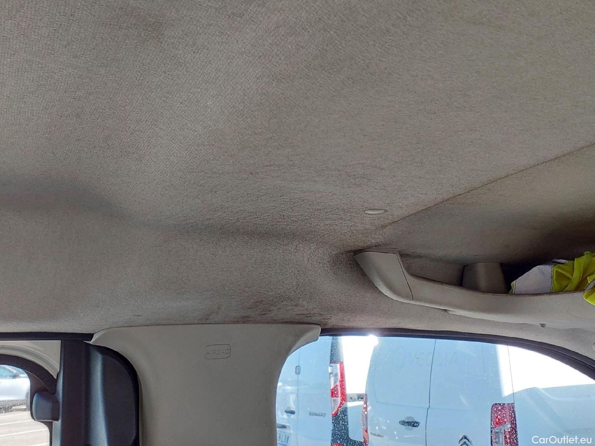  Citroen  Berlingo CITROEN  / 2018 / 5P / monovolumen compacto Talla M BlueHDi 100 S&S FEEL #1
