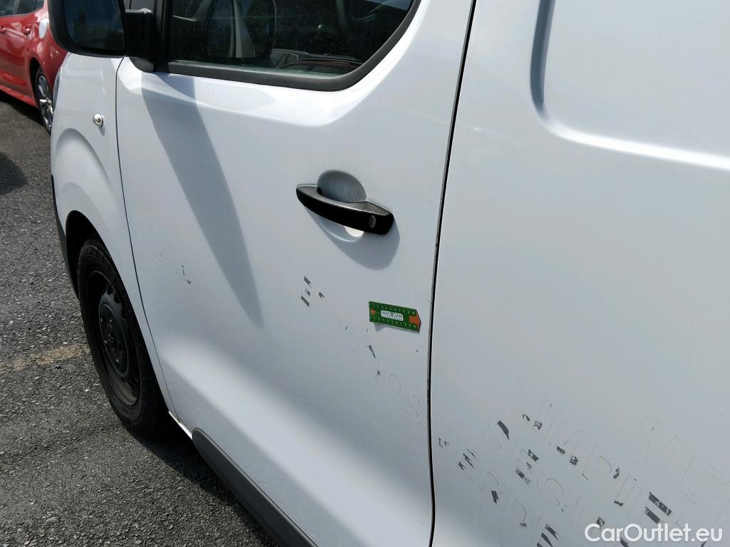  Toyota  Proace TOYOTA  / 2016 / 4P / furgón 1.5D 100CV BUSINESS 1PL 2PT L1 #25