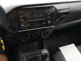  Toyota  Hilux TOYOTA  / 2020 / 4P / pickup 2.4 D-4D Cabina Doble GX #13