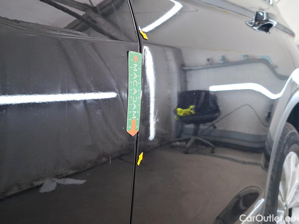  Volkswagen  Tiguan VOLKSWAGEN  / 2020 / 5P / SUV 2.0 TDI 150 DSG7 Life Business #14