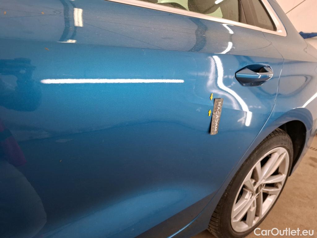  Audi  A3  Berline 35 TDI Business Line 2.0 TDI 150CV BVA7 E6d #15