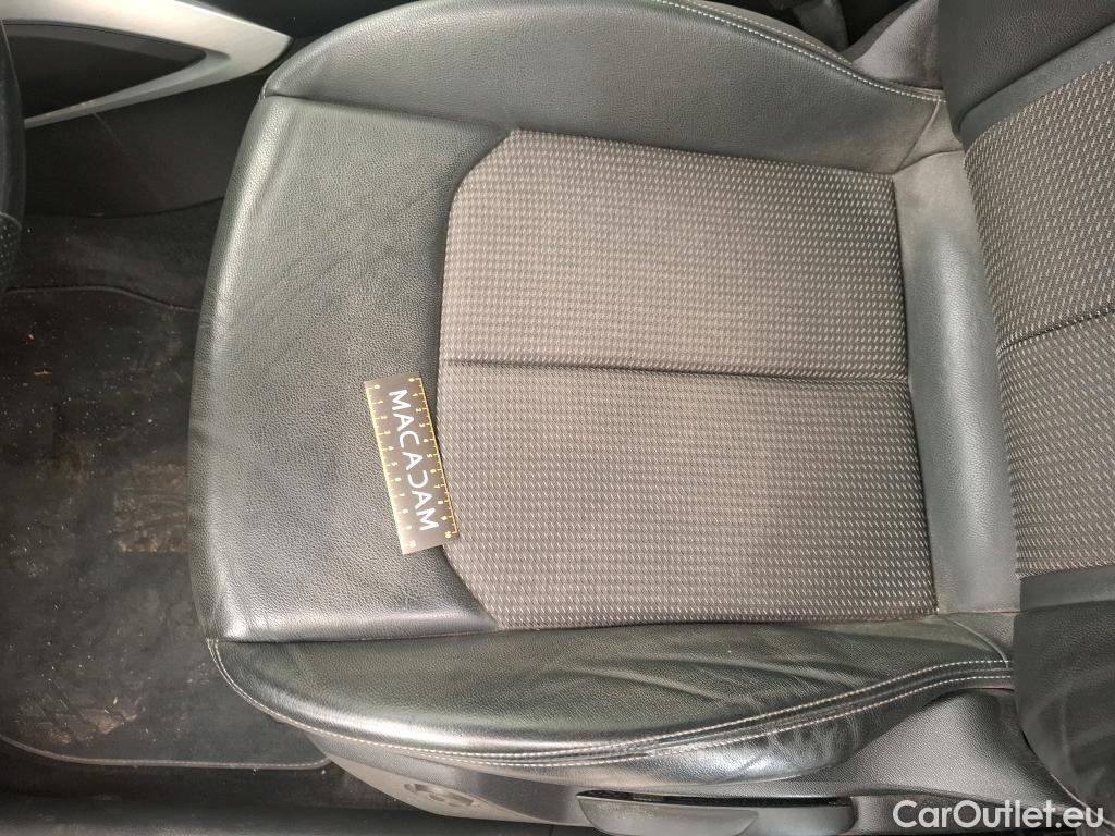  Audi  Q2  30 TDI S line 2.0 TDI 115CV BVA7 E6d #37