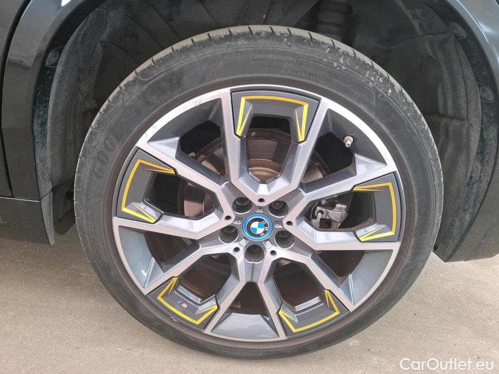  Bmw  X2 BMW  / 2017 / 5P / SUV xDrive25e Goldplay Edition BVA6 #40