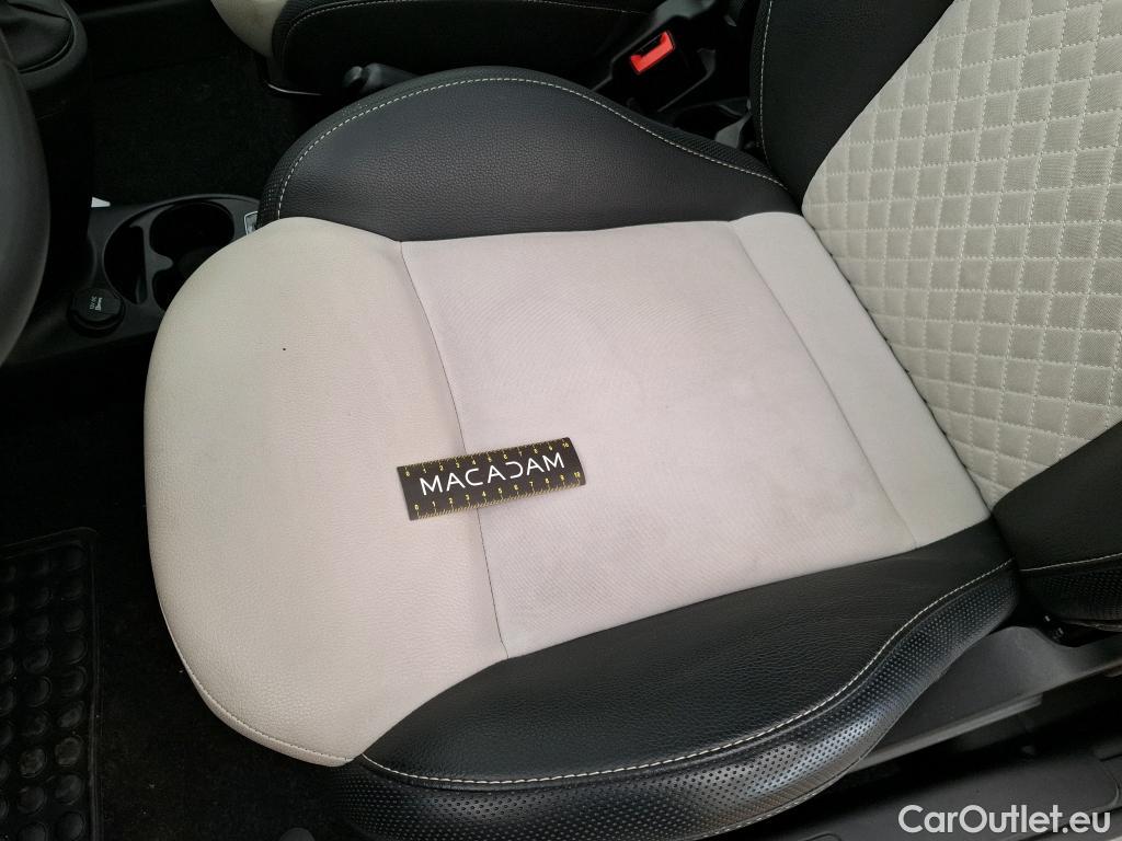  Fiat  500 FIAT   2015  3P  Berline Hybrid 1 0 BSG 70 ch Dolcevita #9