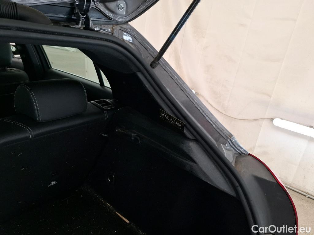  Mercedes  A-Klasse MERCEDES-BENZ Classe A Compact / 2018 / 5P / Berline A 180 d Business Line 8G-DCT #45