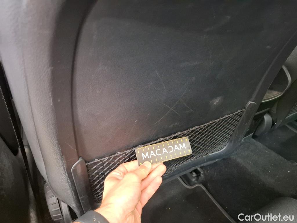  Mercedes  A-Klasse MERCEDES-BENZ Classe A Berline / 2018 / 4P / Berline A 250 e Business Line 8G-DCT #23