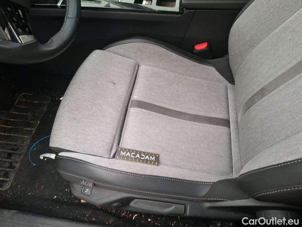  Opel  Astra  Berline 5-pt. Business Elegance 1.5 130CV BVA8 6E #118