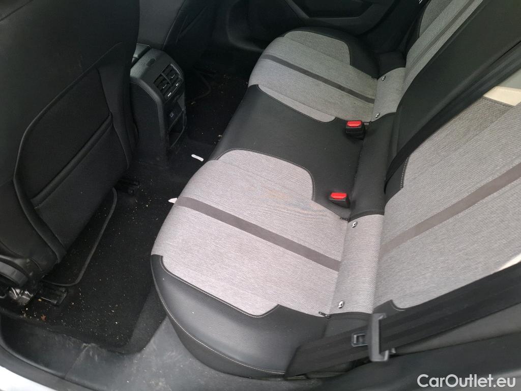  Opel  Astra  Berline 5-pt. Business Elegance 1.5 130CV BVA8 6E #119