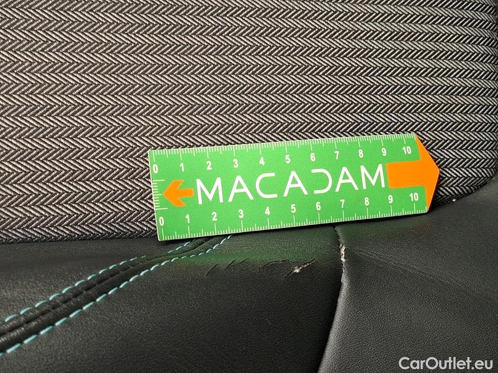  Peugeot  5008  Allure Pack 1.5 HDi 130CV BVM6 7 Sieges E6d #1