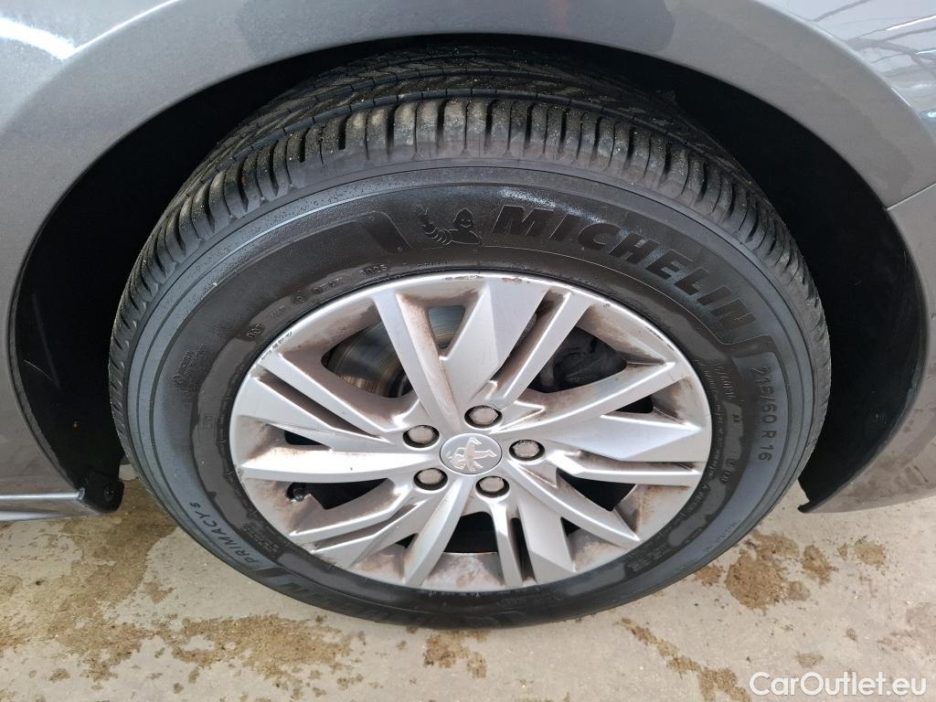  Peugeot  508 PEUGEOT  SW / 2018 / 5P / Break BlueHDi 130 S&S EAT8 Active Pack #12