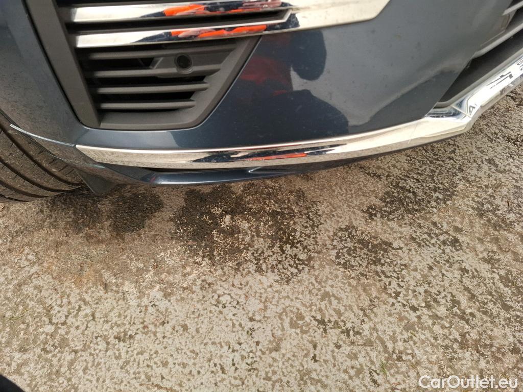  Volvo  XC60 VOLVO  / 2021 / 5P / SUV Recharge T6 340 Geartro Inscription Busi #9
