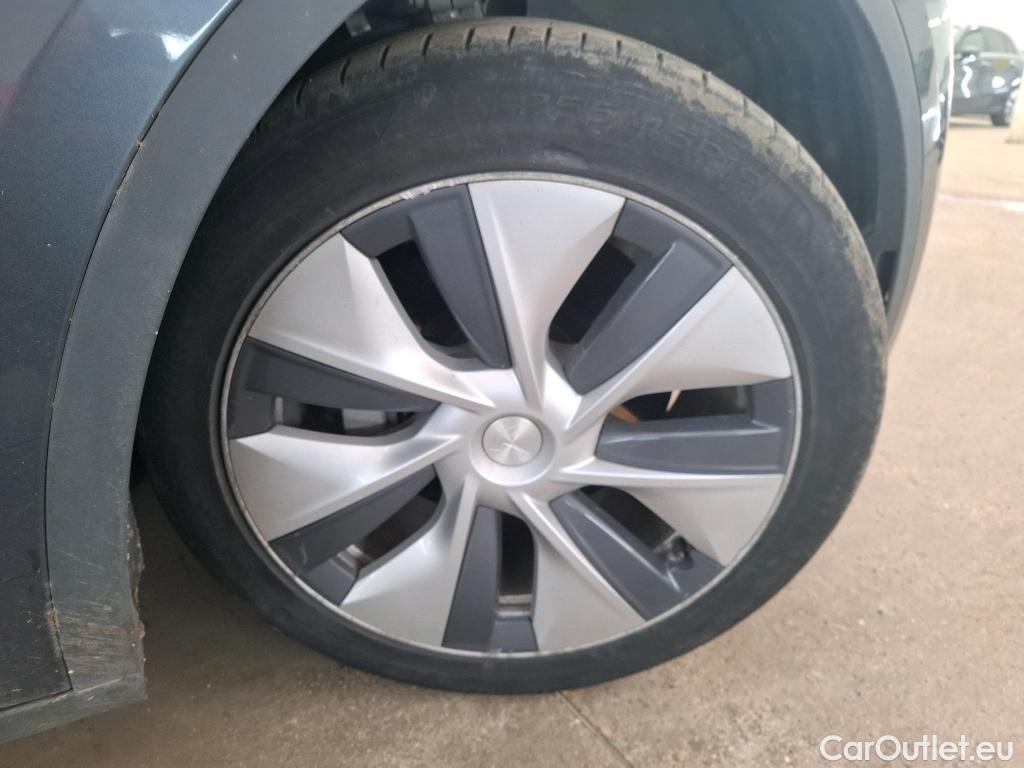 Tesla  Model Y TESLA  / 2021 / 5P / SUV RWD #15