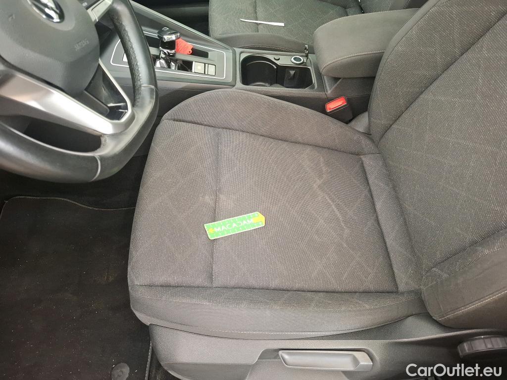 Volkswagen  Golf  VOLKSWAGEN / 2020 / 5P / Berline 2.0 TDI SCR 115 DSG7 Life Busi #22