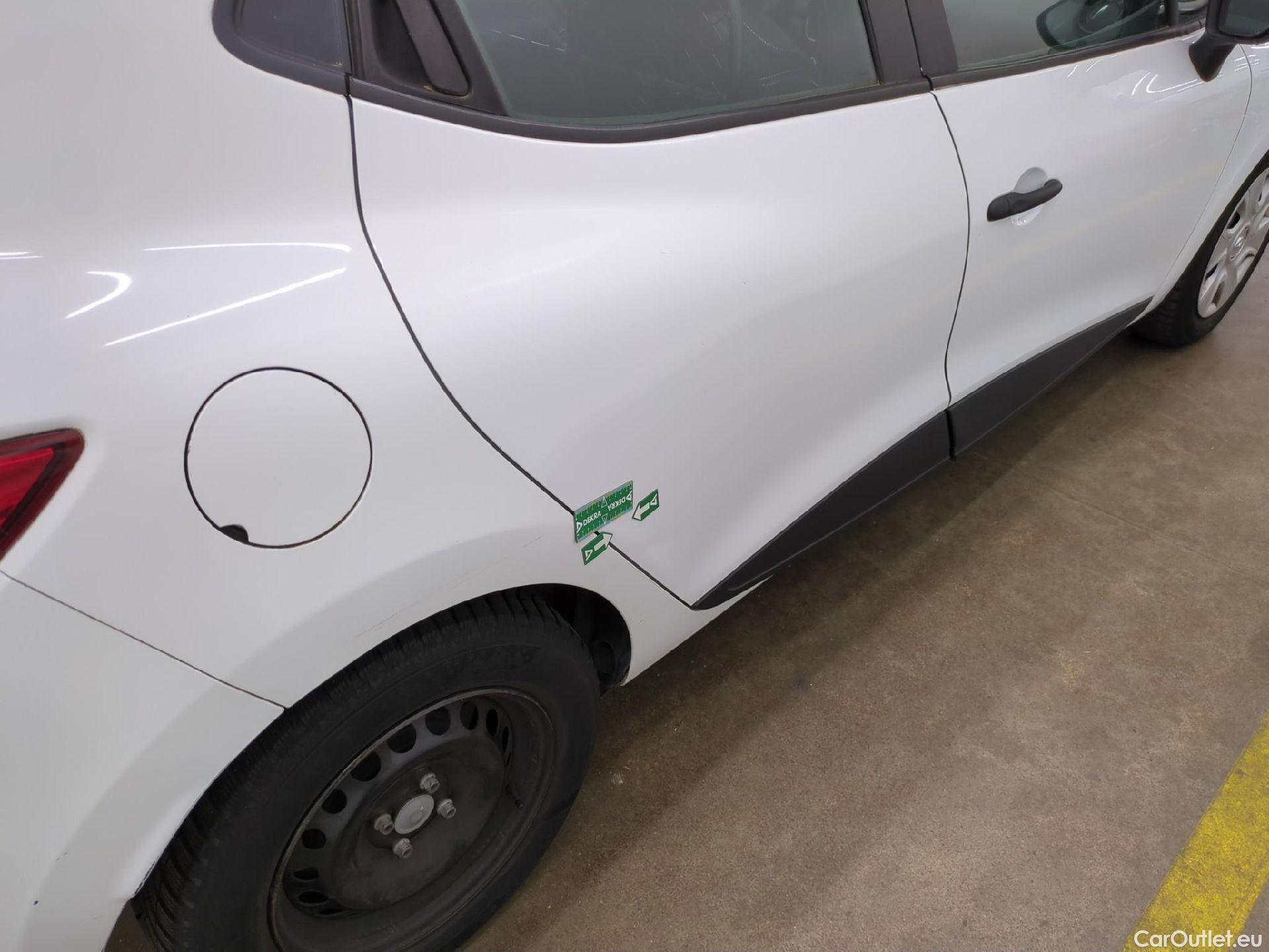  Renault  Clio  IV Air 0.9 TCe 75CV BVM5 E6 #24