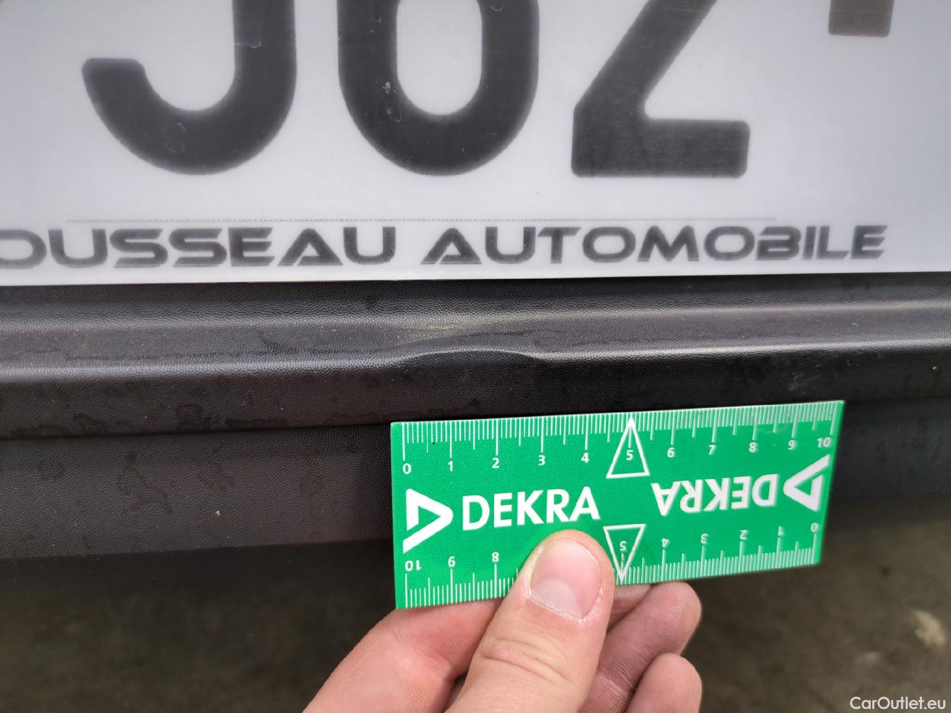  Renault  Clio  IV Air 0.9 TCe 75CV BVM5 E6 #57