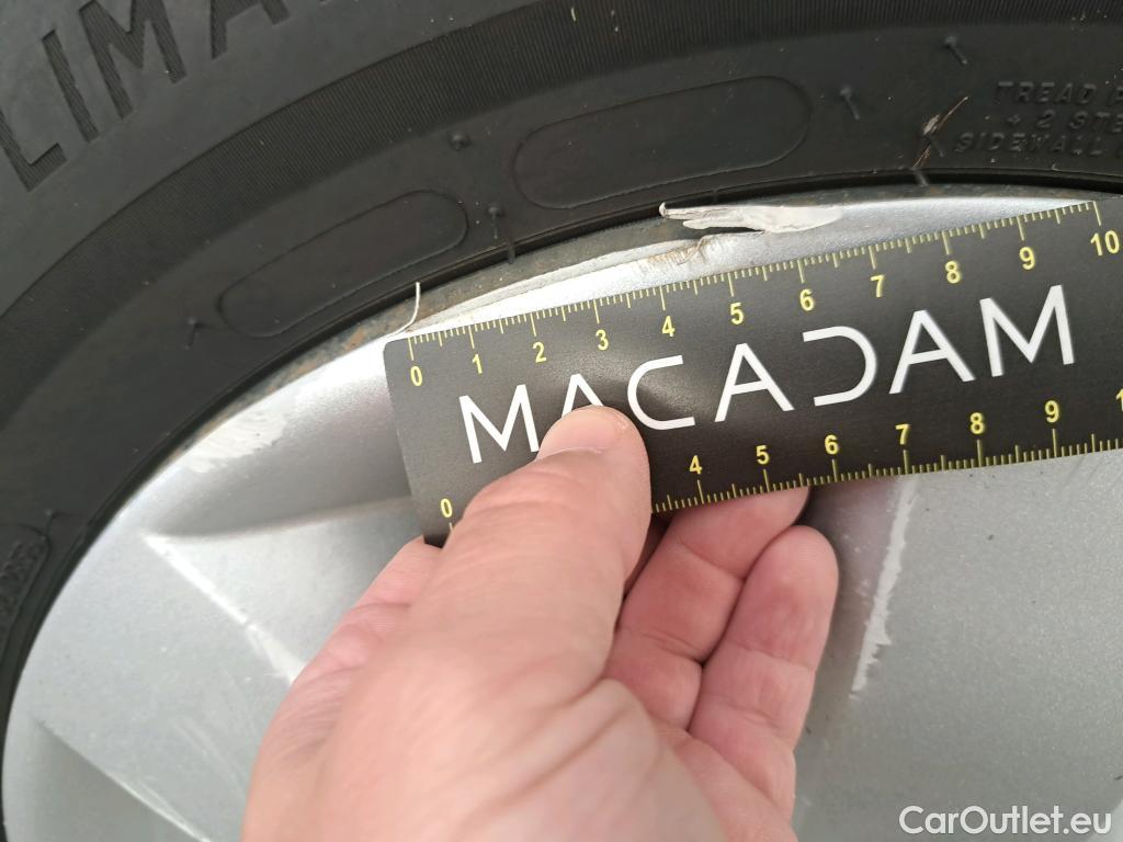  Renault  Kangoo  II Express Extra (Série Spéciale) 1.5 dCi 80CV BVM6 E6dT #27