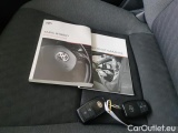  Toyota  Yaris 1.5 HYBRID 116H DYNAMIC BUSINESS BEYO #6