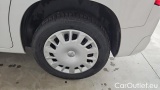  Opel  Combo Elektromotor 100kW Edition #10
