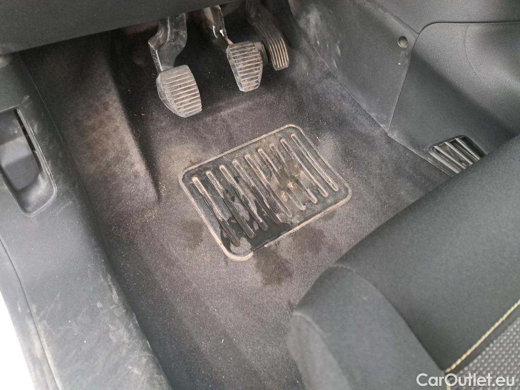  Citroen  C3 CITROEN  / 2020 / 5P / Berline PureTech 83 S&S BVM Feel Pack #1