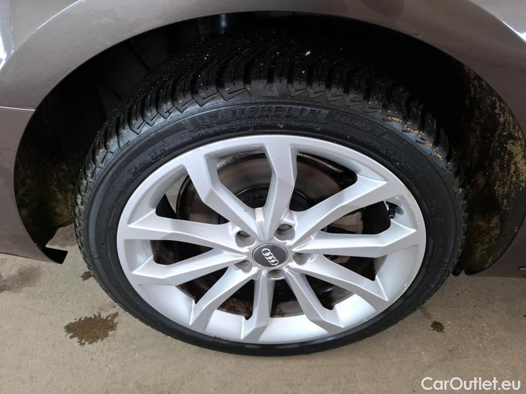  Audi  A4  Berline 40 TDI Design Luxe 2.0 TDI 190CV BVA7 E6 #46