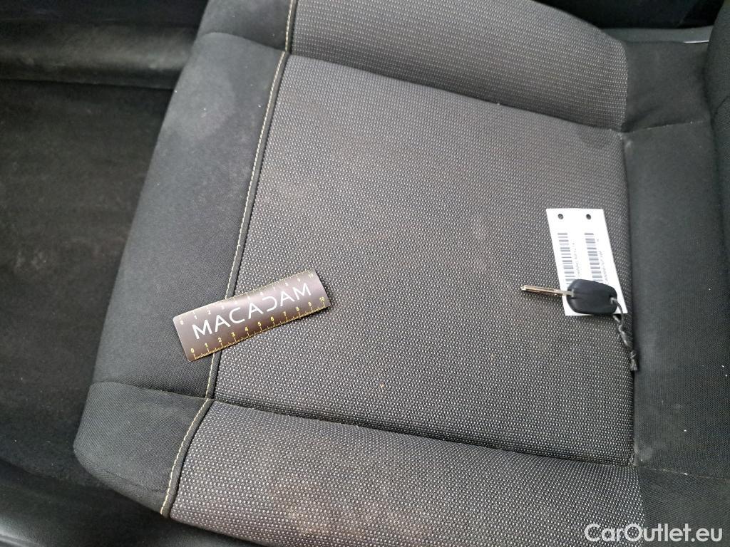  Citroen  C3 CITROEN  / 2020 / 5P / Berline PureTech 83 S&S BVM Feel Pack #22