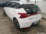 i20