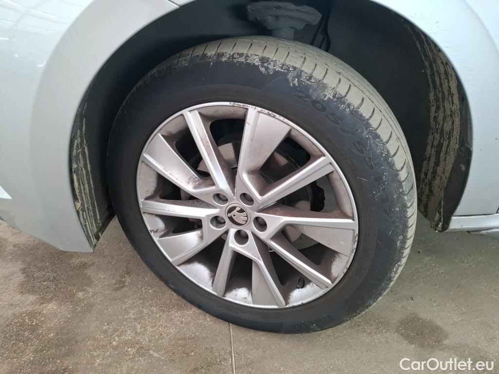  Skoda  KAMIQ  Style 1.0 TSI 110CV BVA7 E6d #9