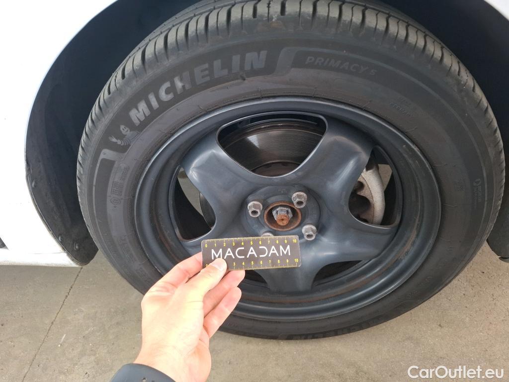  Renault  Clio  V Business 1.6 E-TECH Hybrid 140CV BVA6 E6d #43