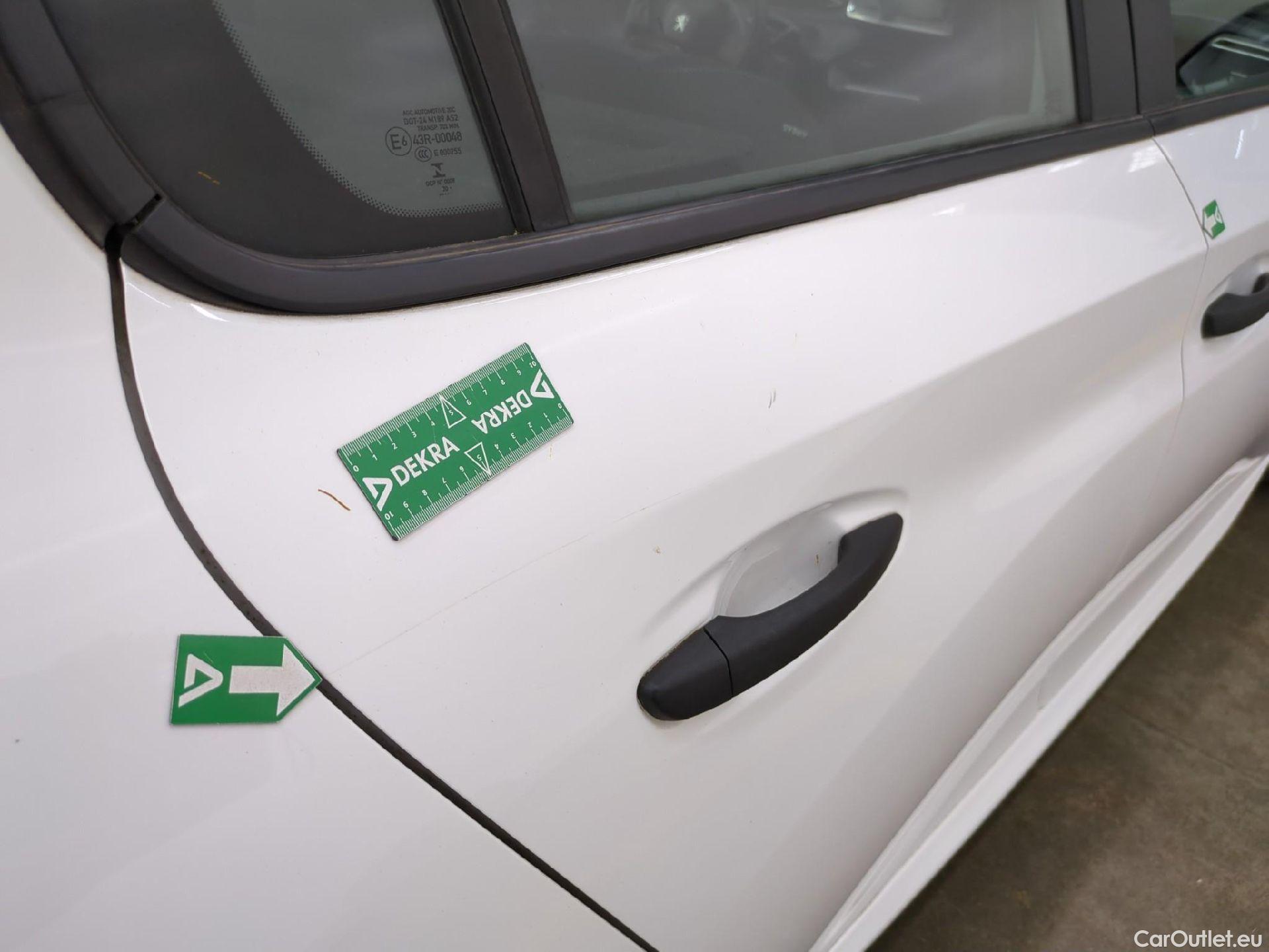  Peugeot  208  Premium 1.5 HDi 100CV BVM6 E6d #9