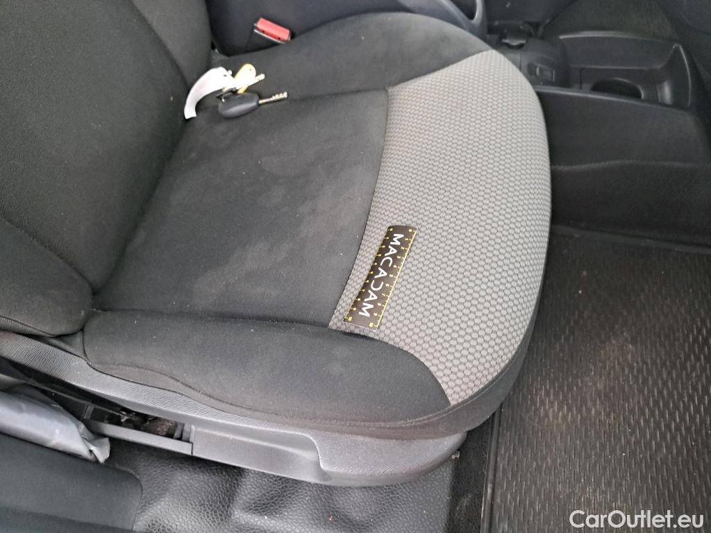  Renault  Kangoo  II Express Maxi Extra (Série Spéciale) 1.5 dCi 95CV BVM6 E6dT #40