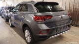  Volkswagen  T-ROC  Life 2.0 TDI 110KW AT7 E6d #8