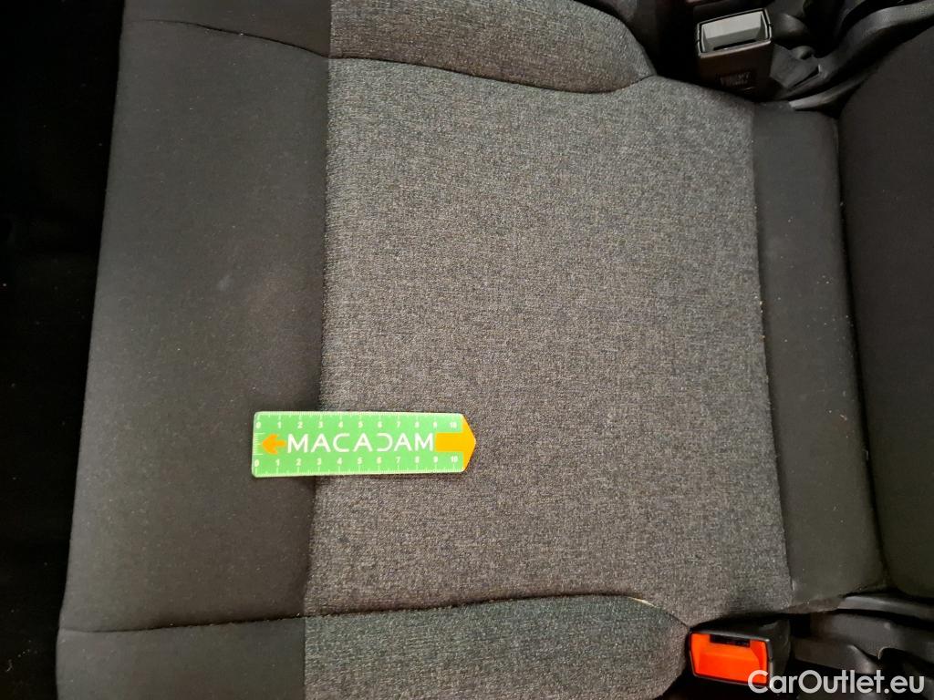  Citroen  C5 Aircross CITROEN  / 2018 / 5P / SUV BlueHDi 130 S&S BVM6 Live #26