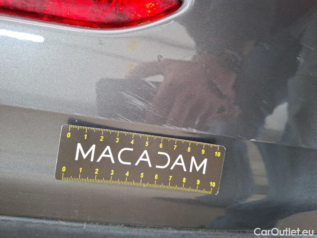  Peugeot  208  Active Business 1.2 80CV BVM5 E6dT #17